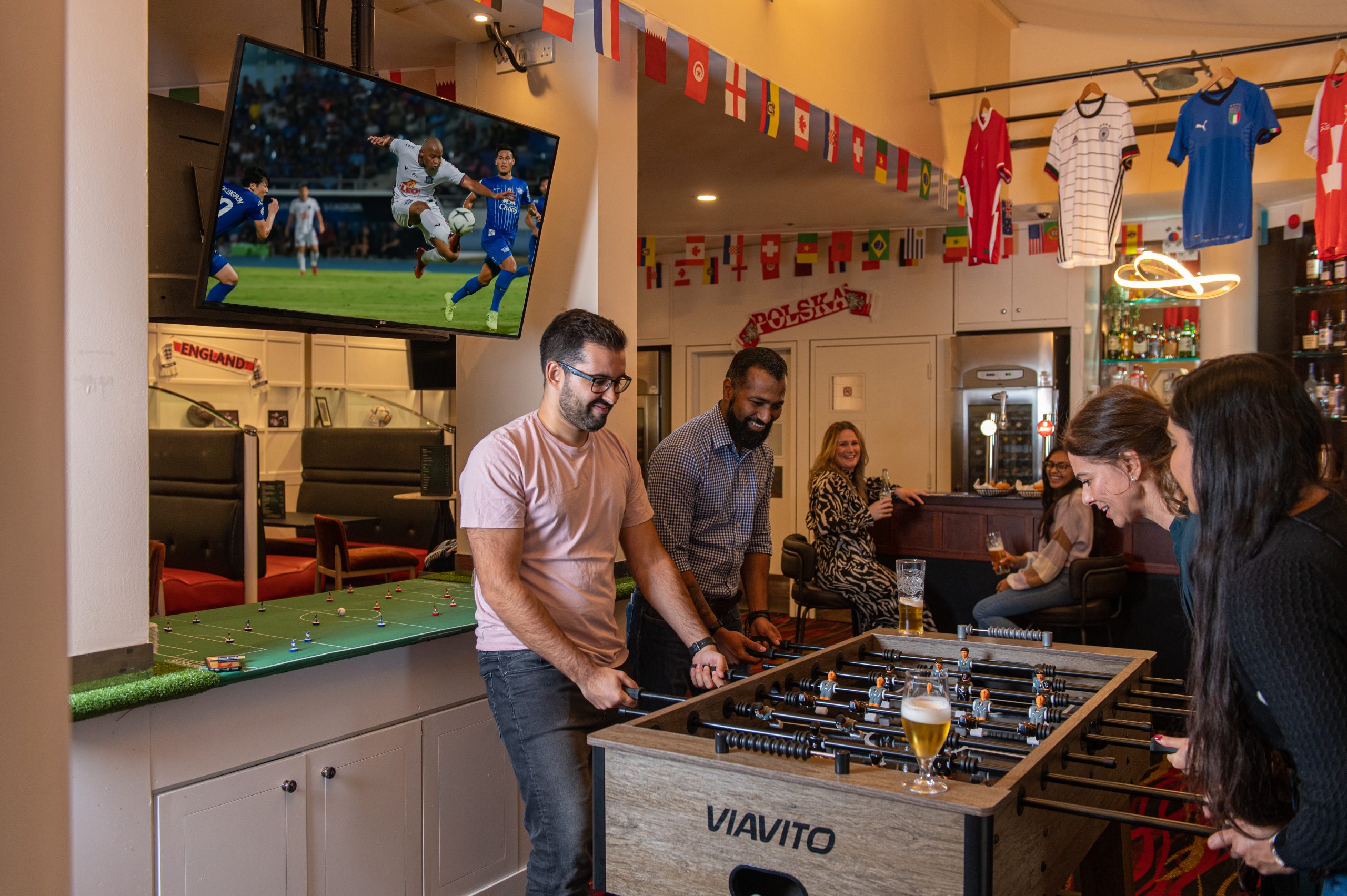 Hilton London Heathrow Airport Kicks Off With Pop Up Bar The World of