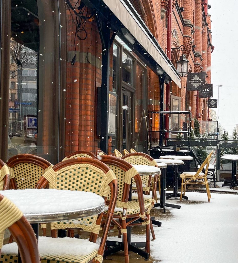 6 - Stabletable_world of Hospitality Newsletter Self-stabilising Tables 'no More Wobbly-tables'