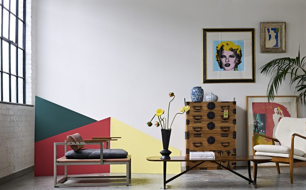 Modern_226 (1) Antique Interiors Shopping